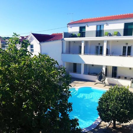 Stars Palace - Apartments And Rooms Jezera Luaran gambar