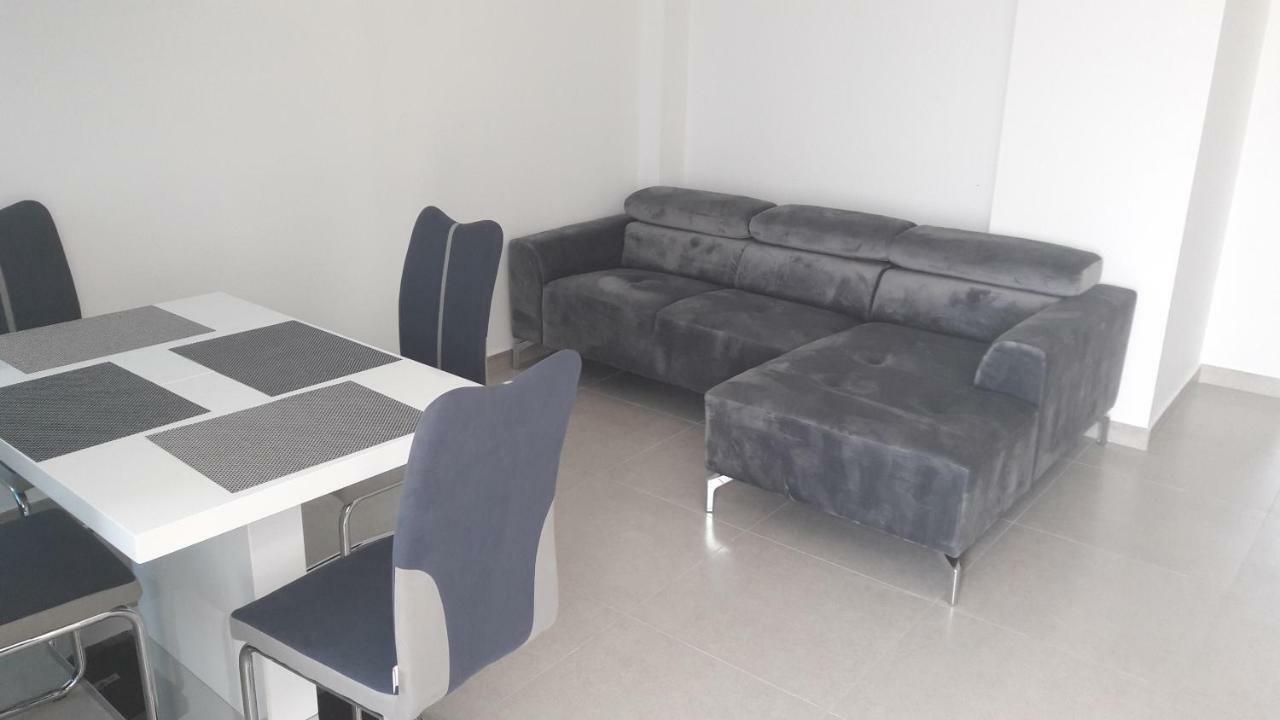 Stars Palace - Apartments And Rooms Jezera Luaran gambar