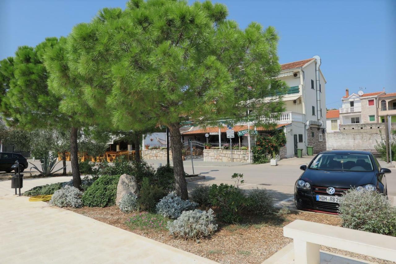 Stars Palace - Apartments And Rooms Jezera Luaran gambar
